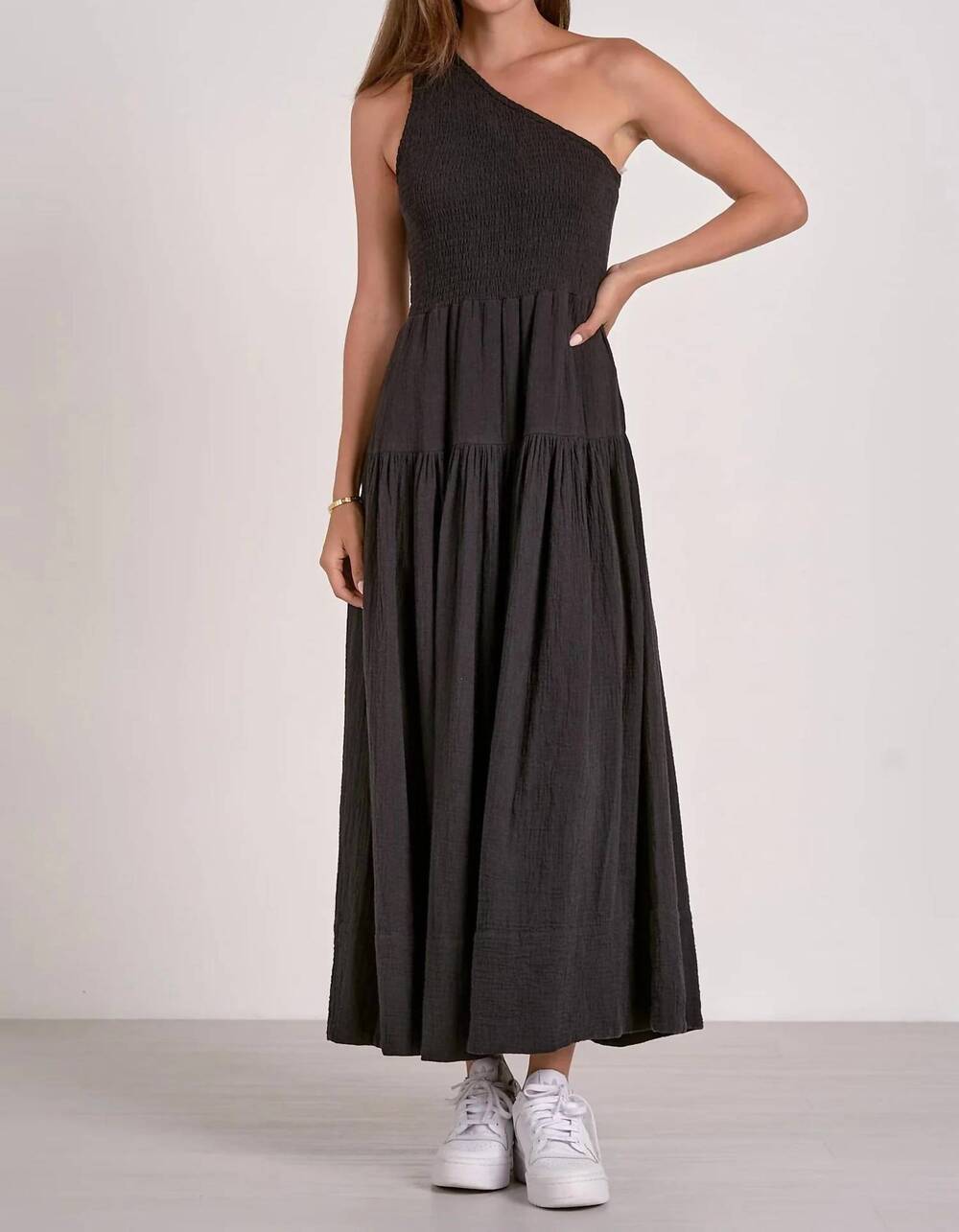 NEW ELAN graci one-shoulder maxi dress in black